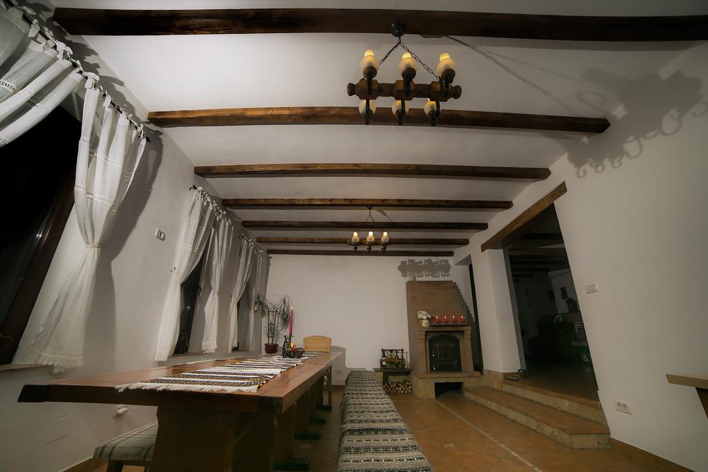 Casa Verde Voronet Esterno foto