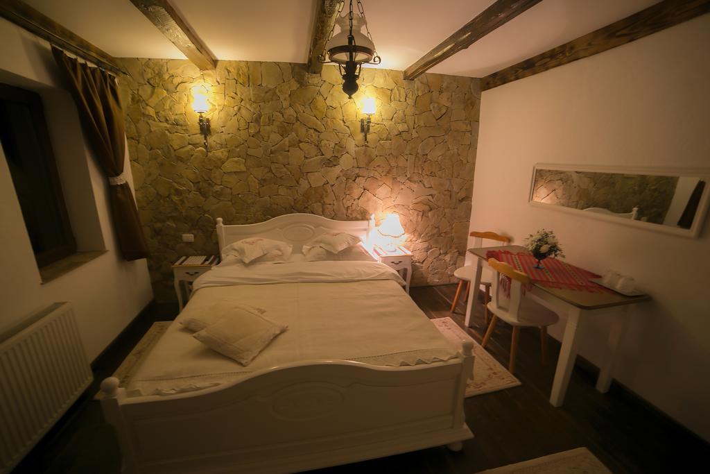 Casa Verde Voronet Esterno foto